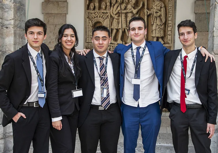 Oradores cántabros, subcampeones de la Liga de Debate: «Tenemos ganas de más»